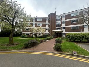 Photo 1- click for photo gallery